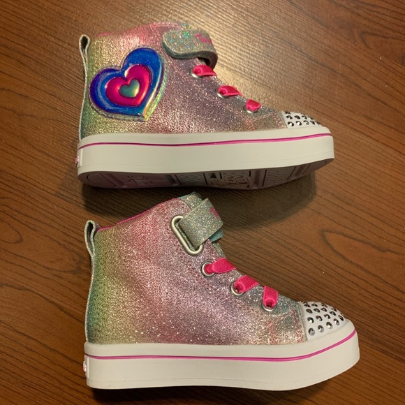 New Toddler Girl Skechers Light Up High Top Size 6 - Picture 3 of 7